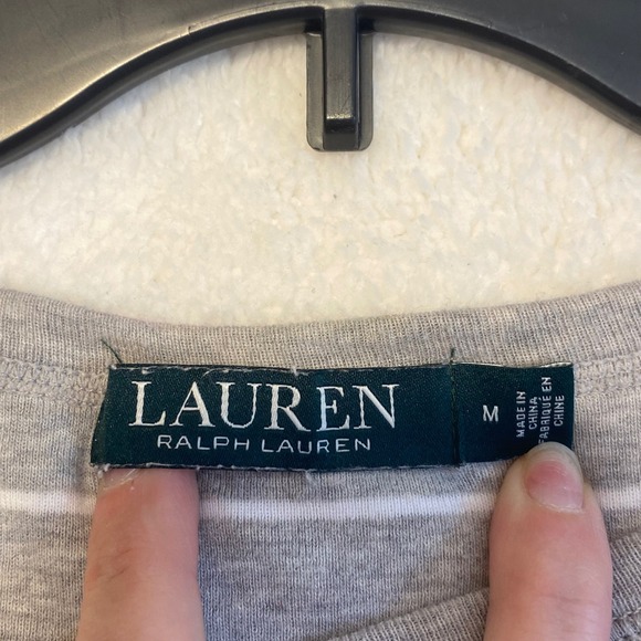 Lauren Ralph Lauren Striped Boat Neck Long Sleeve Top Size M Gray White - Picture 3 of 9